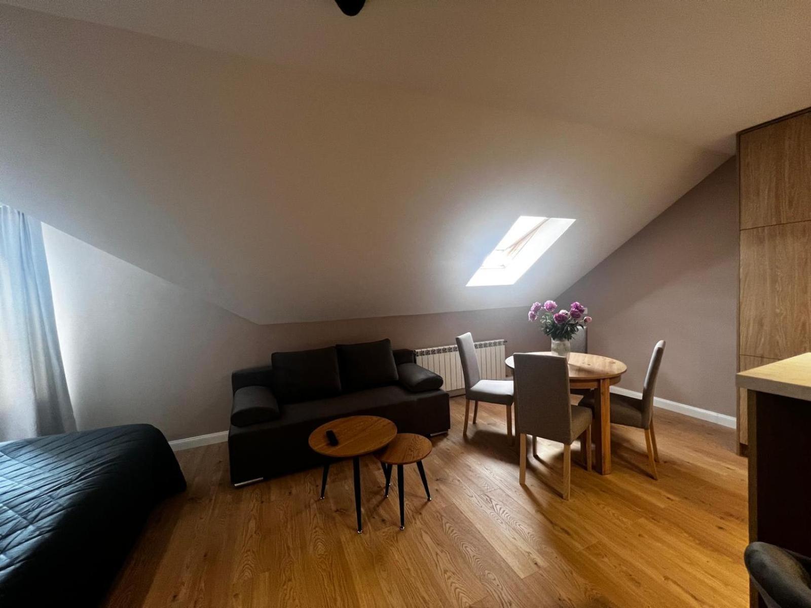 Apartamenty Sw Stanislawa Skierniewice Extérieur photo