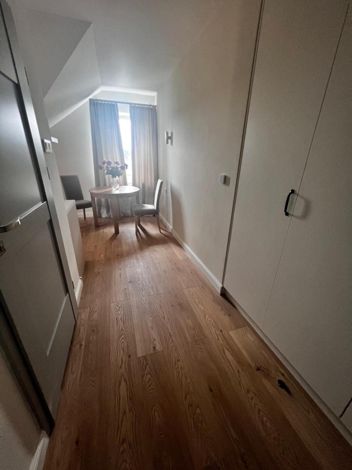 Apartamenty Sw Stanislawa Skierniewice Extérieur photo
