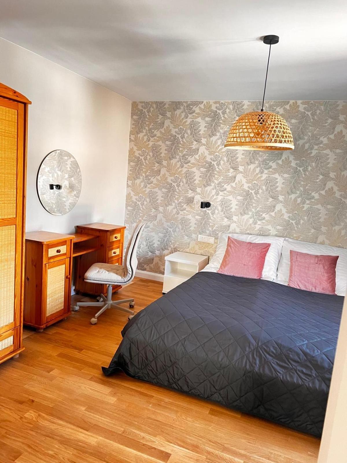 Apartamenty Sw Stanislawa Skierniewice Extérieur photo