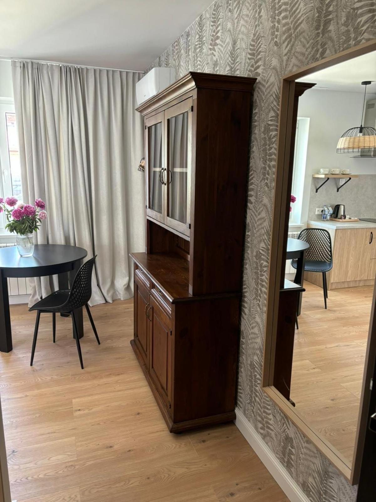 Apartamenty Sw Stanislawa Skierniewice Extérieur photo